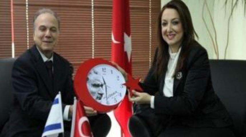 T&uuml;rkiye Konfederasyonlar Topluluğu Genel Başkanı Atasoy, İsrail Devletinin Yıld&ouml;n&uuml;m&uuml; Resepsiyonuna Katıldı