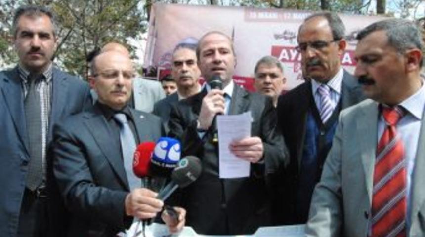 Anadolu Gen&ccedil;lik Derneğin'den imza kampanyası