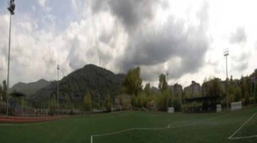 Kozcağız&rsquo;da Fifa Onaylı Saha Işıklandırılıyor