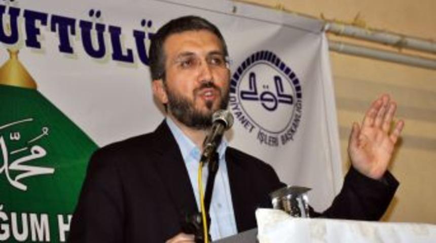 Midyat&rsquo;ta &lsquo;İnsanlık Onuru&rsquo; Konulu Konferans D&uuml;zenlendi