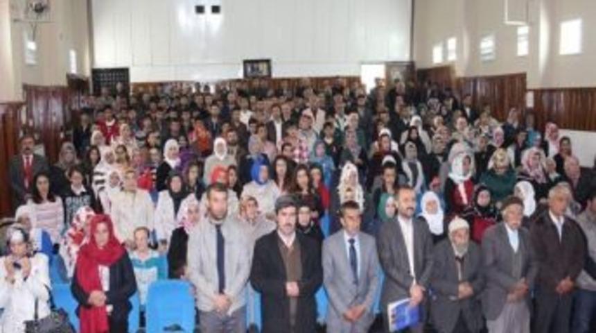 Gevaş&rsquo;ta Bdp İl&ccedil;e Teşkilatı Kutlu Doğum Programı Ger&ccedil;ekleştirdi