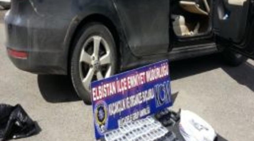 Elbistan'da 210 Adet Ka&ccedil;ak Cep Telefonu Ele Ge&ccedil;irildi