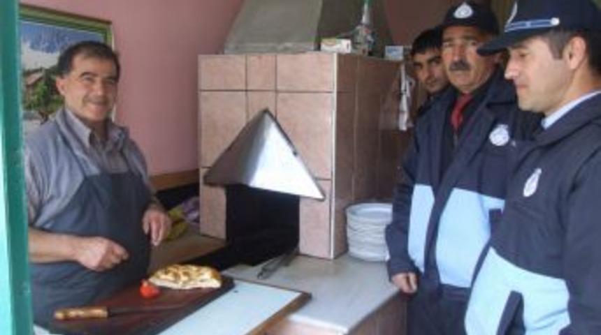 Yerk&ouml;y Zabıta Ekipleri Lokanta Ve D&ouml;ner Salonlarını Denetledi