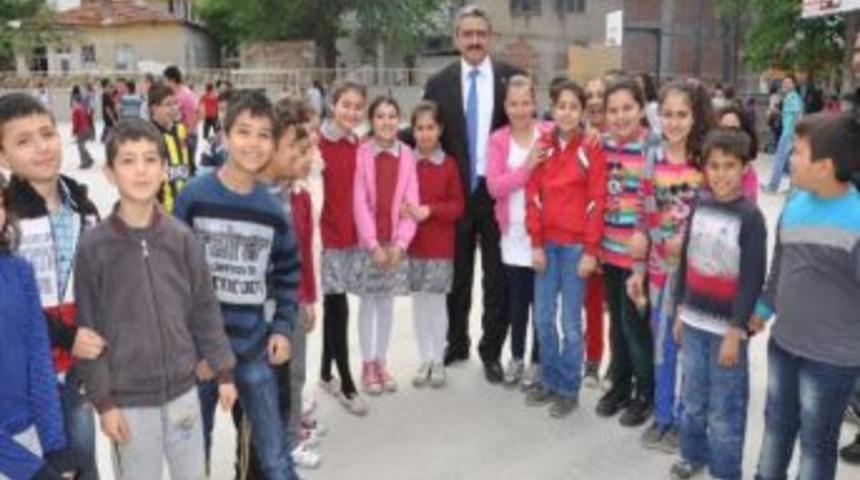 Başkan Alıcık, 23 Nisan Ulusal Egemenlik Ve &Ccedil;ocuk Bayramını Kutladı