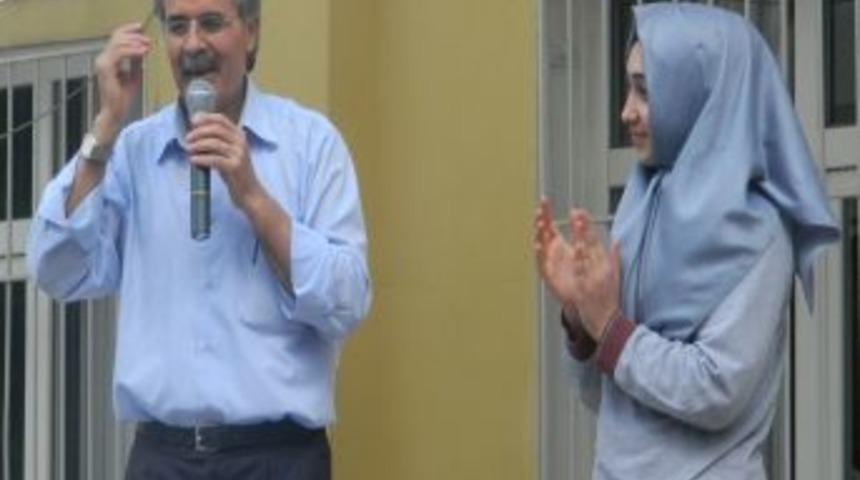 Kavaklı&rsquo;dan &Ouml;ğrencilere Başarının Anahtarı: &Uuml;şenme, Erteleme, Vazge&ccedil;me