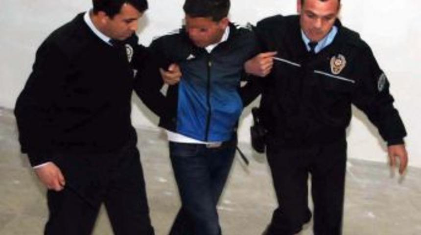 Telefonu Gasp Etti, GPRS Ile Yakalandı