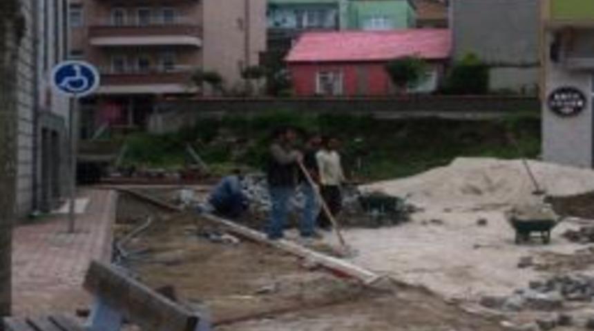 Amasra Caddeleri Yaza Hazırlanıyor