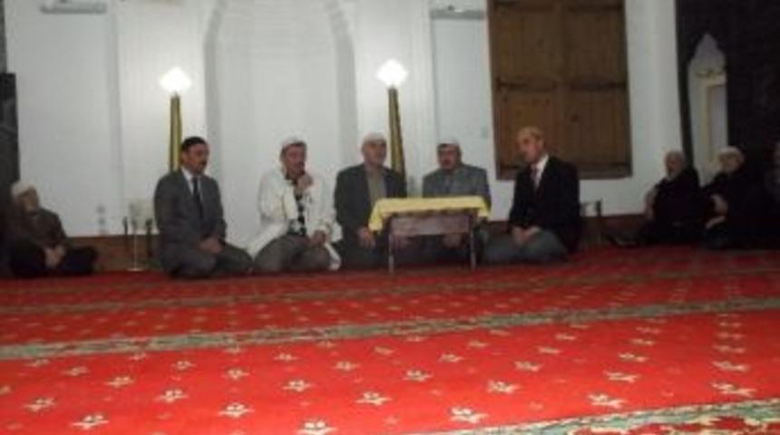 K&uuml;re'de Mevlit Okutuldu