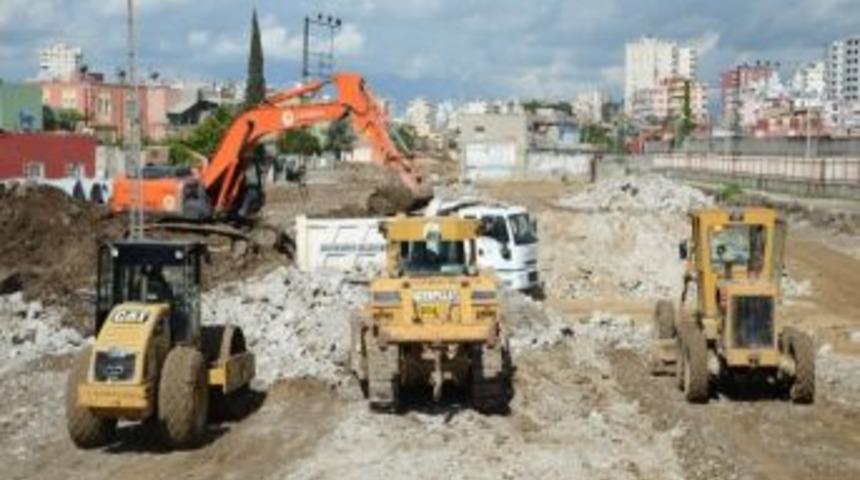 Ray Sokak&rsquo;ta Bulvar A&ccedil;ma &Ccedil;alışmaları S&uuml;r&uuml;yor