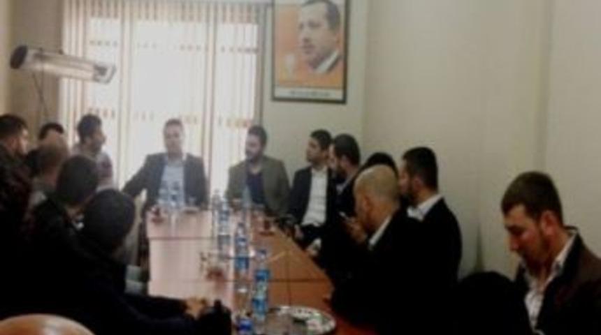 Ak Parti Gen&ccedil;lik Kolları Başkan Yardımcısı &Ouml;zyardımcı Ak&ccedil;akoca'da