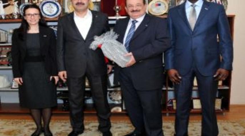 Kto&rsquo;da Afrika Tanıtım G&uuml;nleri Semineri