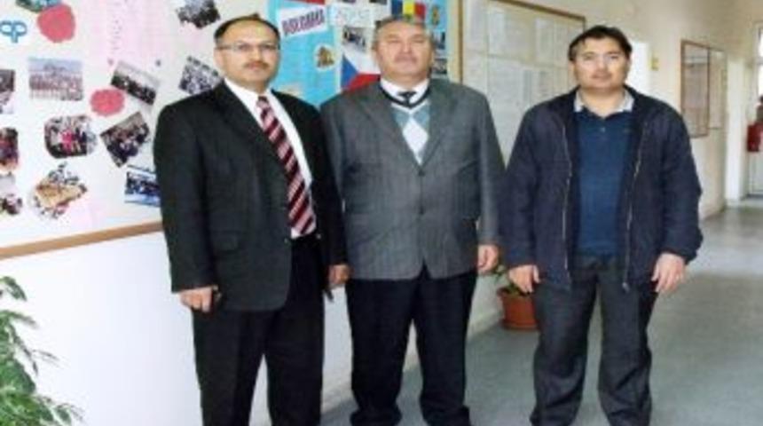 Gediz Anadolu İmam Hatip Lisesi Avrupa Birliği Proje Ekibi Hollanda'ya Gitti