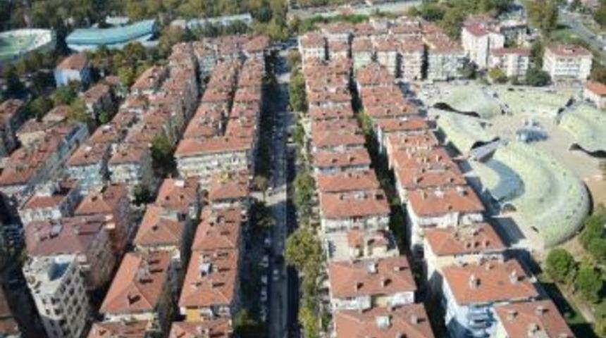 "bursa 4 Yılda 40 Yıllık Hizmet Aldı"