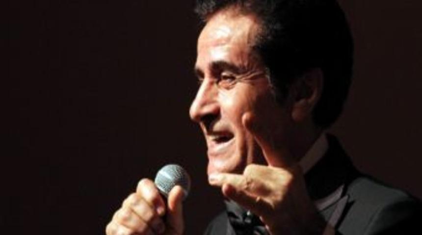 C&uuml;&rsquo;de Zekai Tunca Konser Verdi