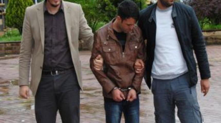 Yaşlı Adamın Katil Zanlısı &Uuml;vey Oğlu Tutuklandı