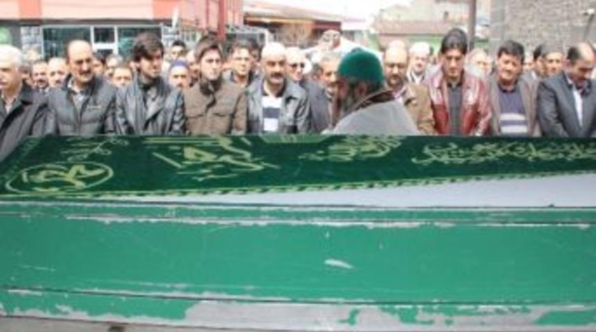 Bbp İl Başkanı G&ouml;z&uuml;tok&rsquo;un Baba Acısı