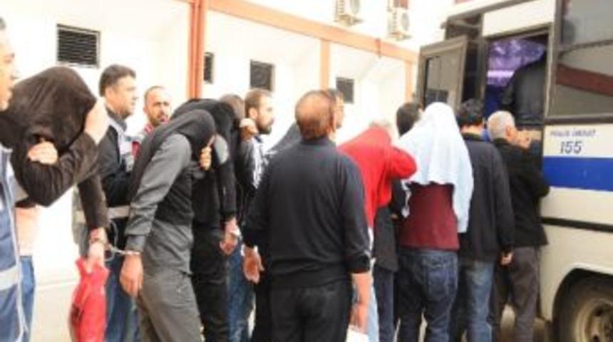 Fuhuş Operasyonunda 8 Tutuklama