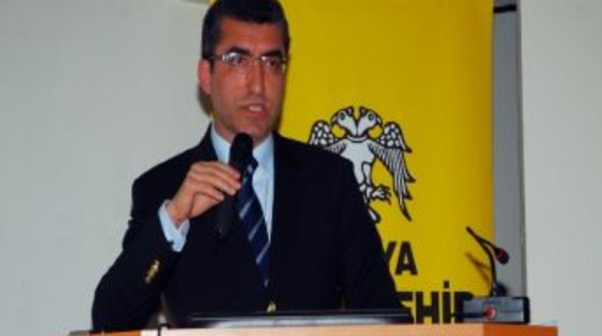 Yeşilay Başkanı Karaman, Modern Bağımlılıkları Anlattı