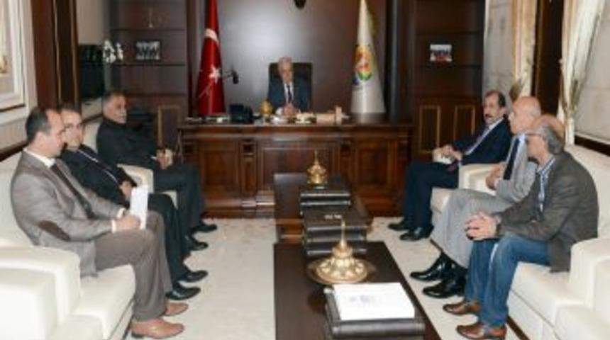Başkan Aldırmaz'a Esnaftan Hizmet Teşekk&uuml;r&uuml;
