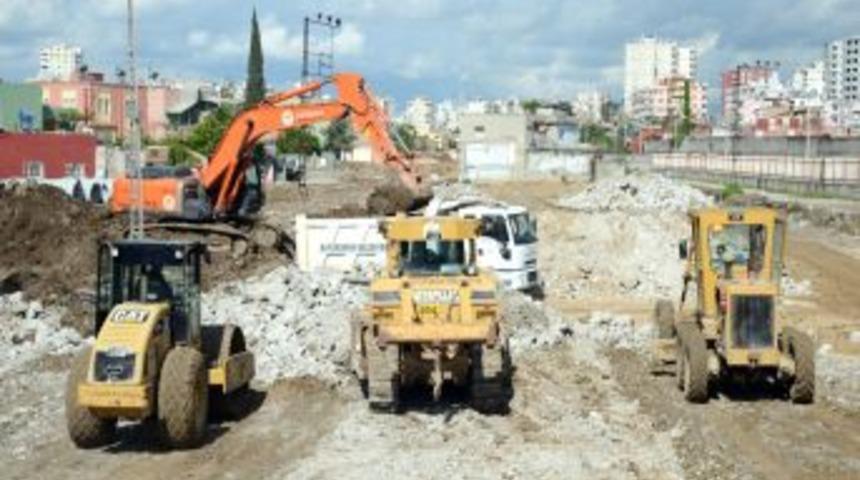 Ray Sokak&rsquo;ta Bulvar A&ccedil;ma &Ccedil;alışmaları S&uuml;r&uuml;yor