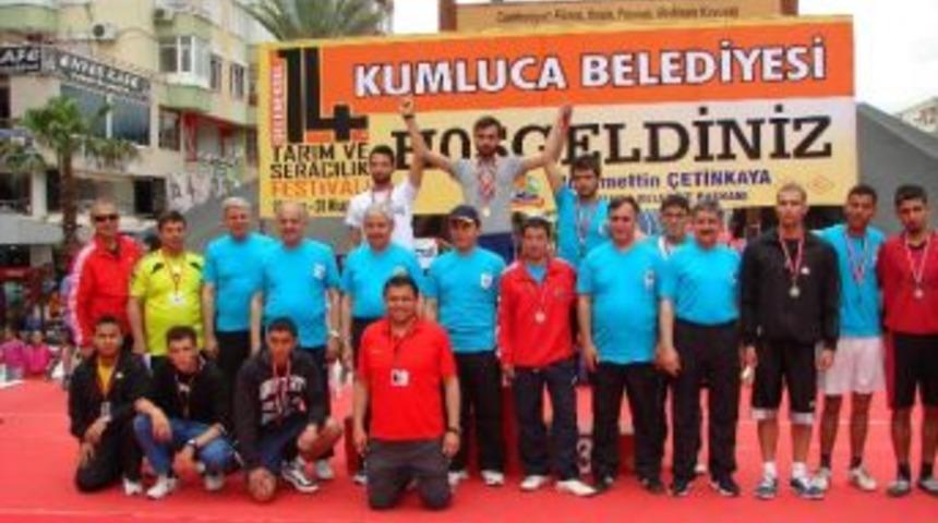 Kumluca&rsquo;da 6. Halk Koşusu Yapıldı