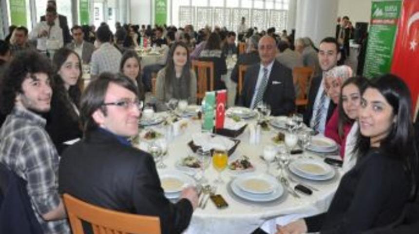 Başkan Altepe Kent Konseyi Ailesiyle Buluştu