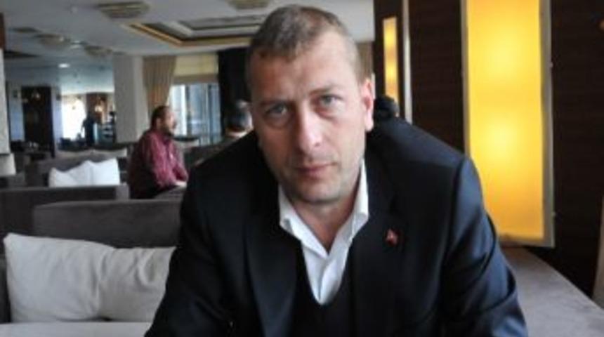 Ak&ccedil;akoca Mhp İl&ccedil;e Başkanı Yanmaz G&ouml;revinden İstifa Etti