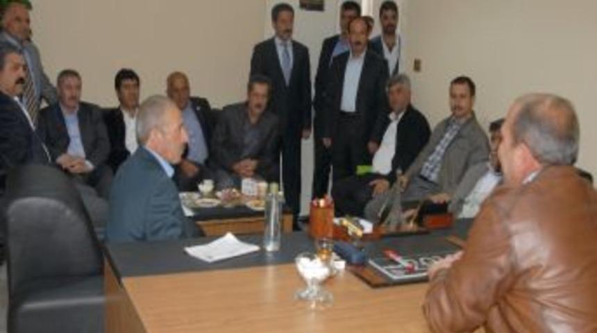 Y&uuml;ksekova&rsquo;da İlk Kez Bir İnşaat Şirketi A&ccedil;ıldı