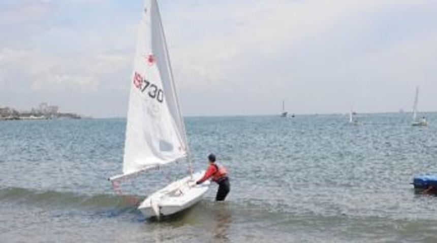 Federasyon Kupası Yarışları Başladı