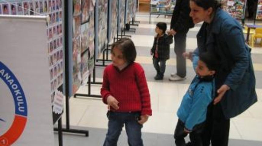 &Ouml;ğrencilerin Sergisi İlgi G&ouml;r&uuml;yor