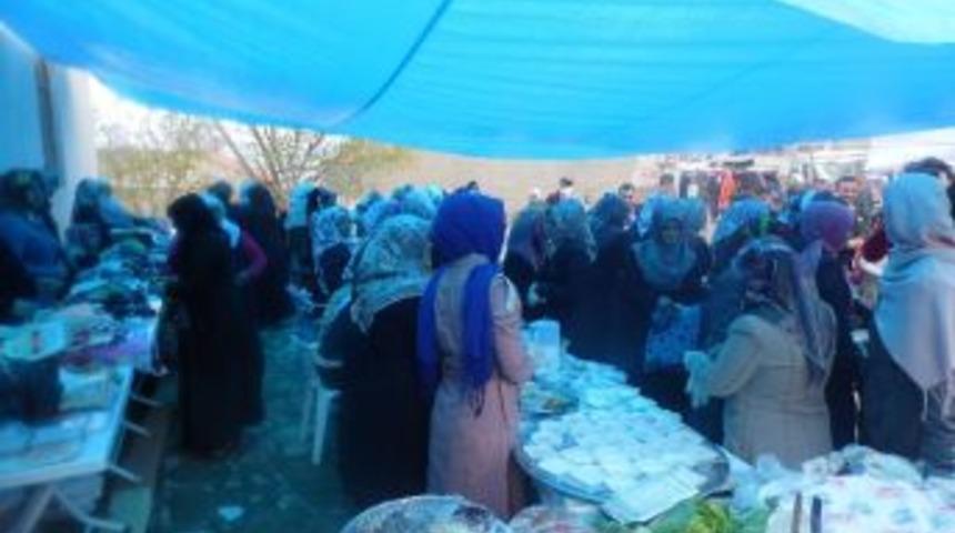 Sincik&rsquo;te Kur&rsquo;an Kursları Yararına Kermes