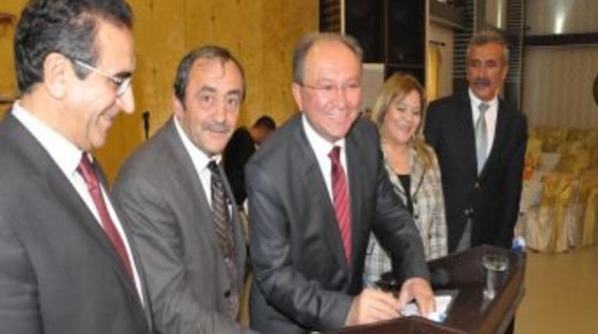 Atakum Belediyesi&rsquo;nde Toplu S&ouml;zleşme Sevinci