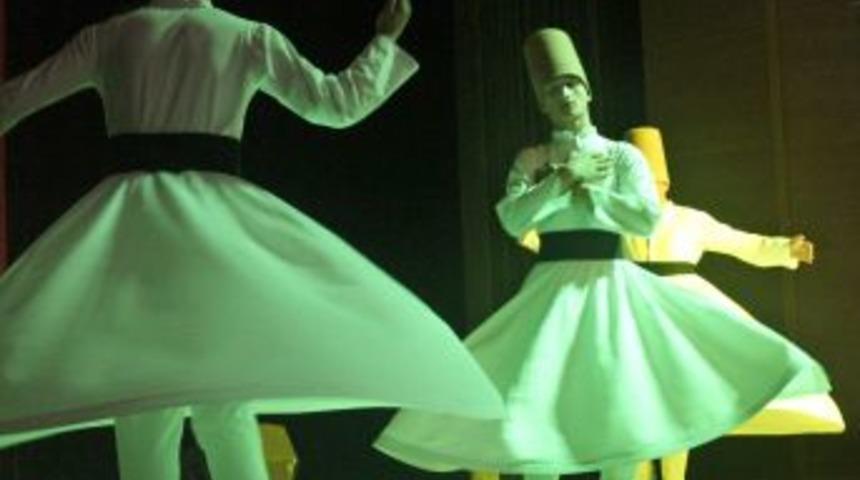 'Kadınlar Hak Ettiği Mevkiye Hz. Peygamber'in Gelişiyle Ulaştı'