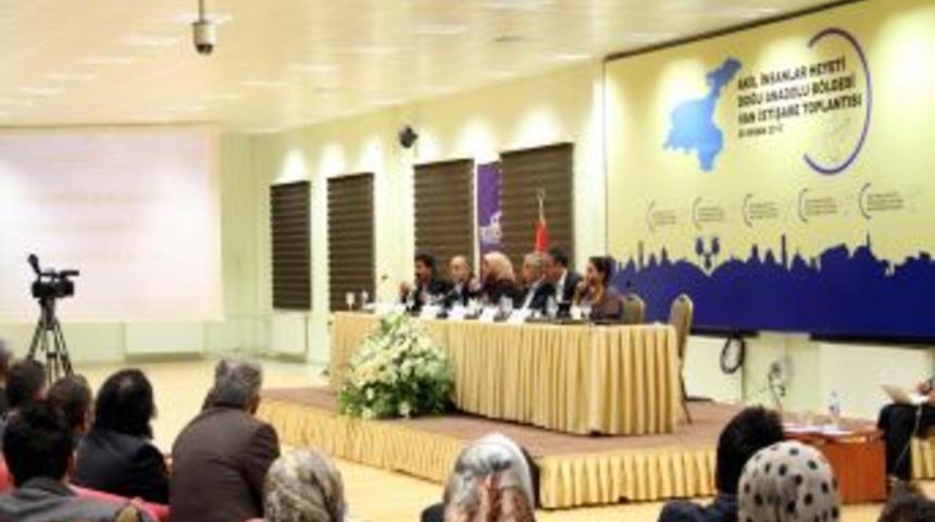 Akil İnsanlar Heyeti, Vanlıların Barışla Ilgili G&ouml;r&uuml;şlerini Dinledi