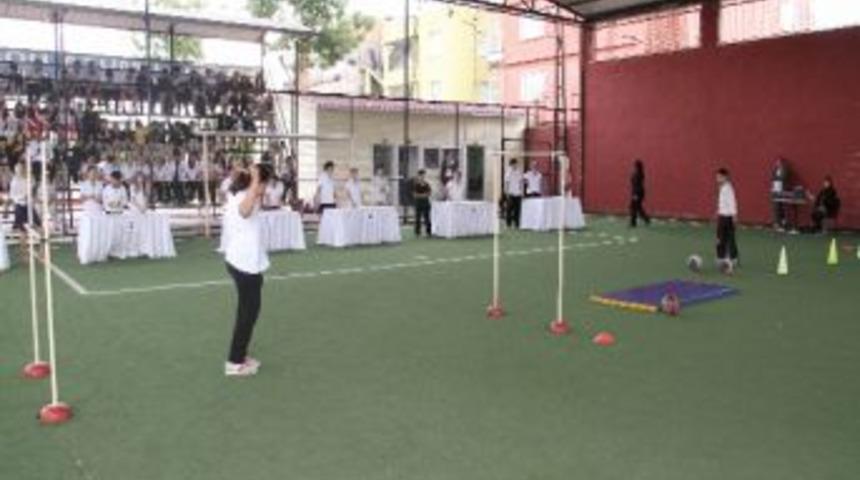 Akdeniz&rsquo;li &Ouml;ğrencilerden &lsquo;kinestetik Matematik&rsquo;