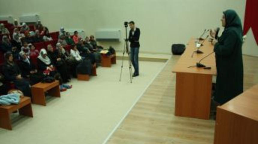 Aile Rehberi Dr. Es: Kur'an-ı Okumak Yetmez