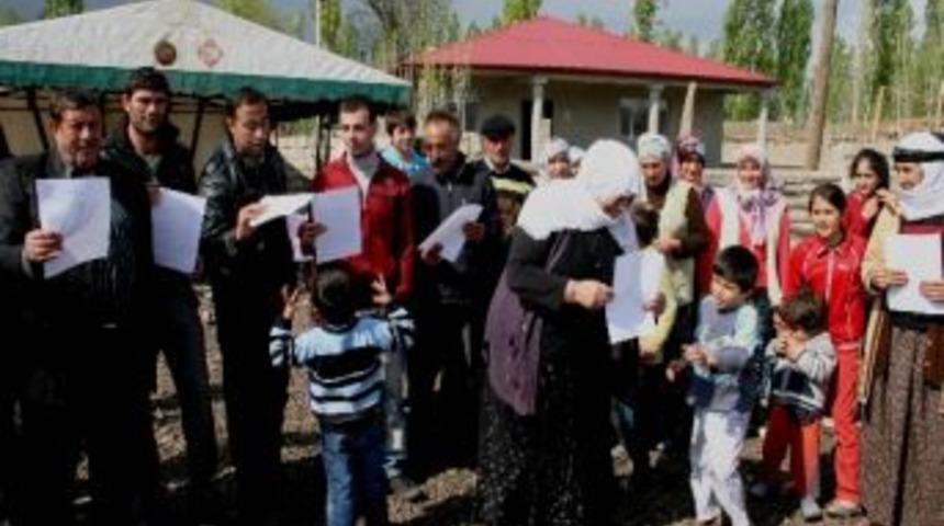 Barış S&uuml;reci Ter&ouml;r Mağduru K&ouml;yl&uuml;lere Umut Oldu