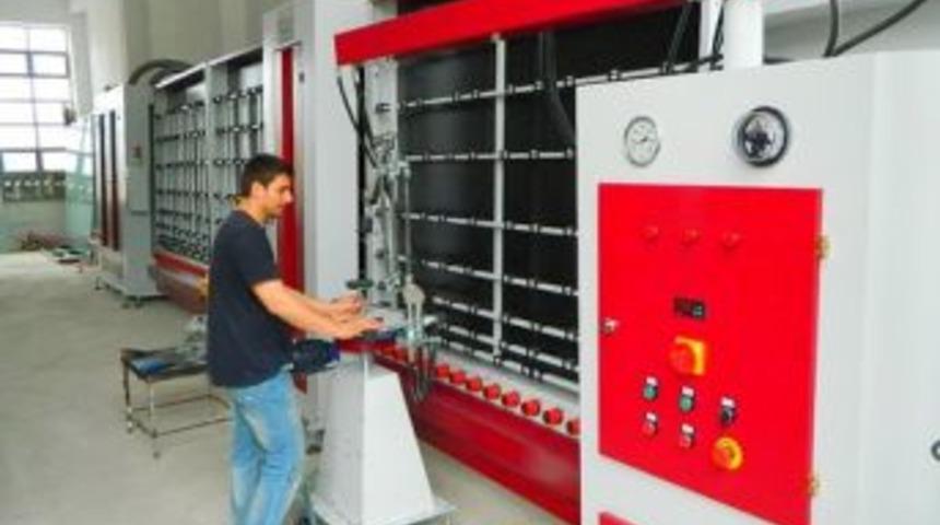 Osmancık'ta Bir İlk, Isı Yalıtımlı &Ccedil;ift Cam &Uuml;retimi