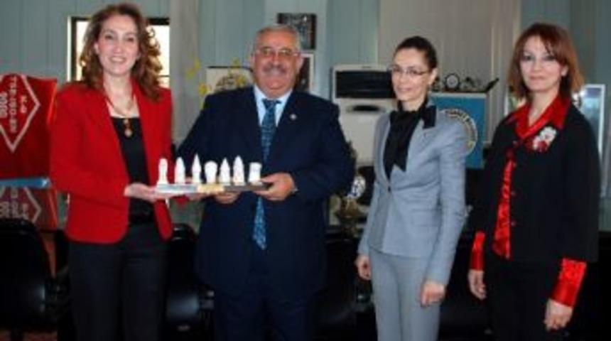 Tobb Kadın Girişimciler Gap B&ouml;lge Başkanı Başkan &Ccedil;elik&rsquo;i Ziyaret Etti