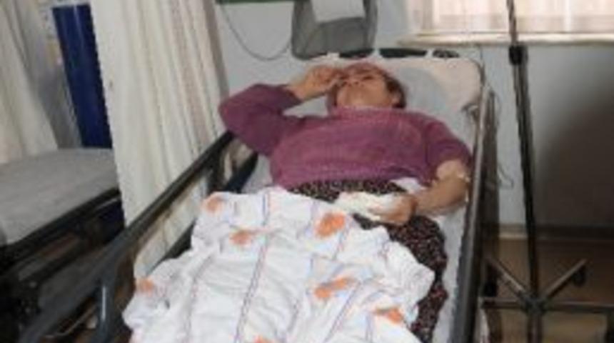 Gelin Kaynanasını Bı&ccedil;akladı