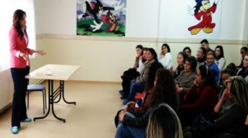 Anne-Baba Seminerinde &lsquo;baba &Ccedil;ocuk&rsquo; Ilişkileri Anlatıldı