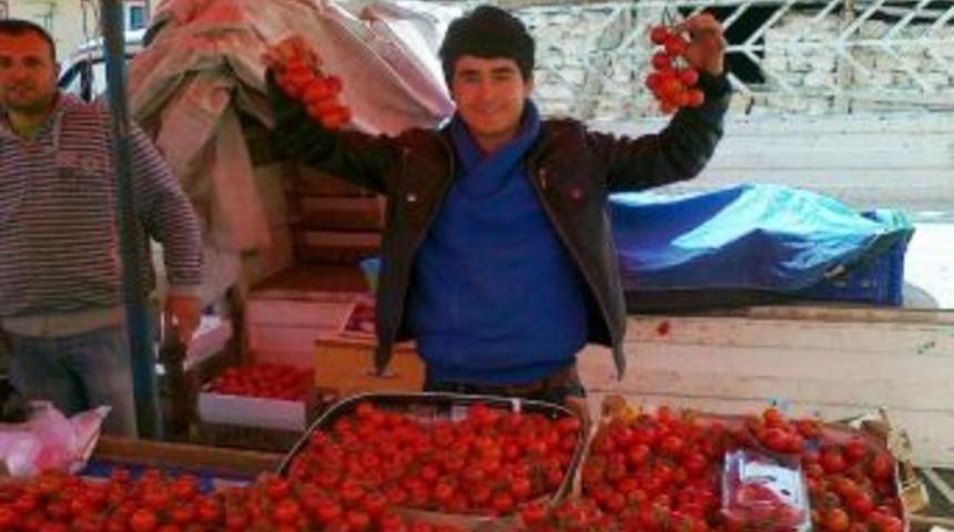 Pazarcılar Arasındaki Rekabet Vatandaşa Yaradı