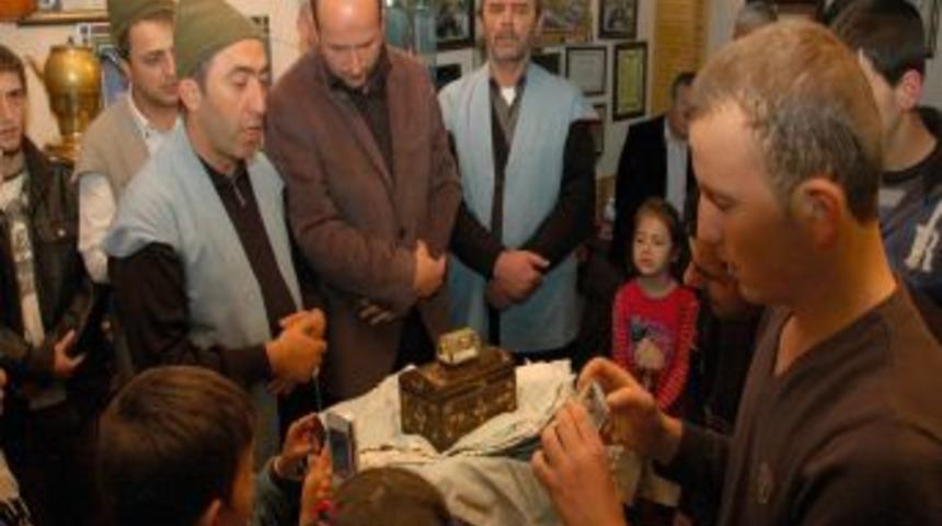 Sakarya&rsquo;da Sakal-ı Şerif'e B&uuml;y&uuml;k Ilgi