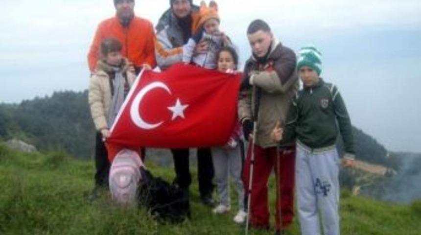 23 Nisan&rsquo;ı Zirvede Kutladılar