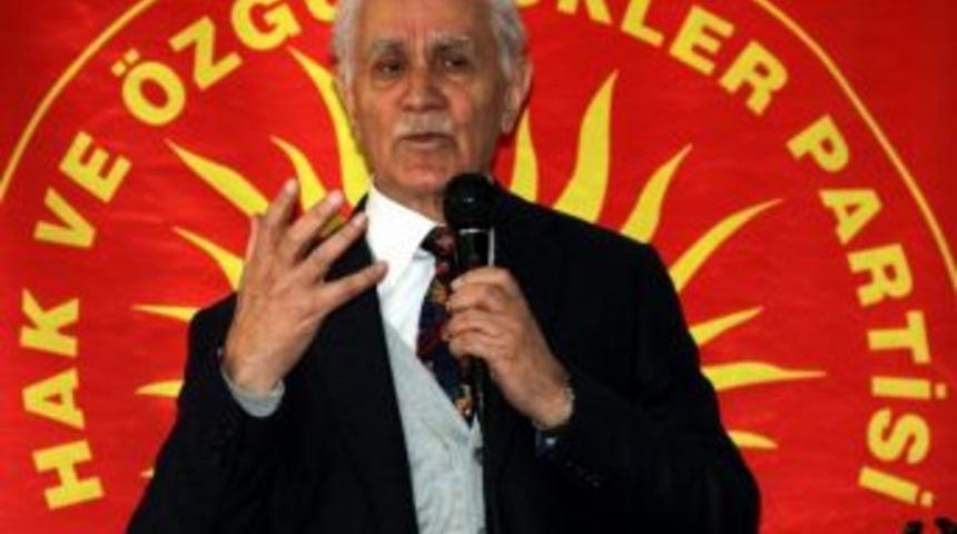 Kemal Burkay Van&rsquo;da