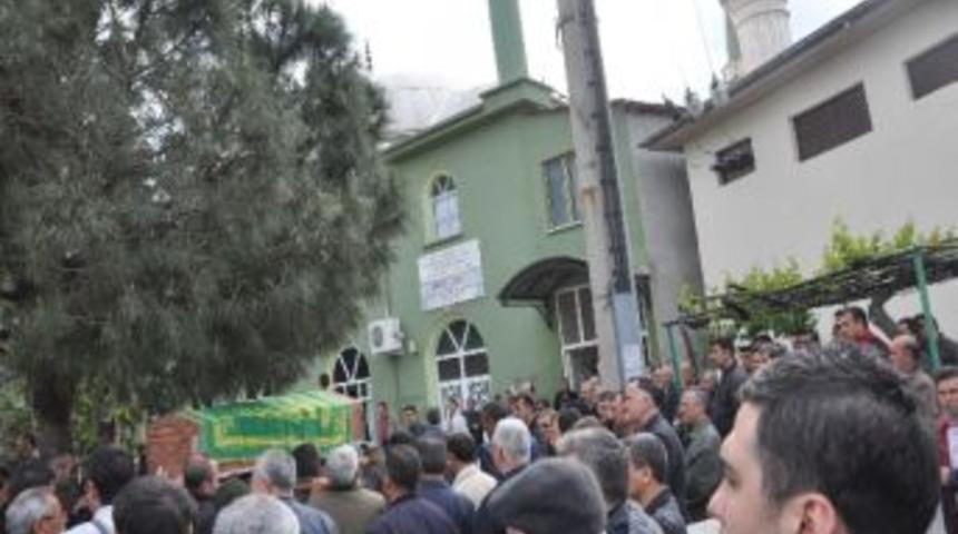 Maganda Kurşunu İle Hayatını Kaybeden Erkan Karameşe Son Yolculuğuna Uğurlandı