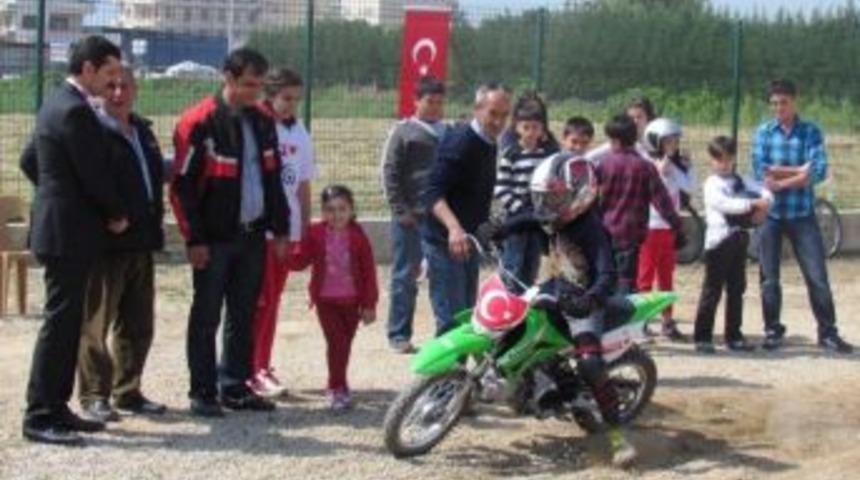 Tmf Başkanı U&ccedil;ar, &Ouml;demiş&rsquo;teki Motor Eğitimlerine Katıldı