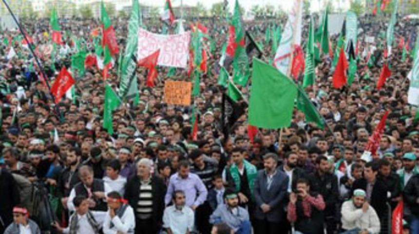 Peygamber Sevdalıları'ndan 150 bin kişilik miting