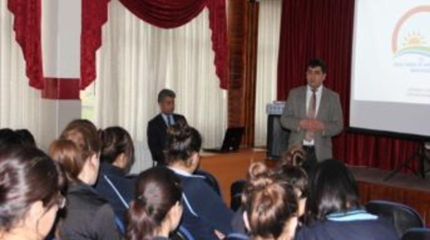 &Ouml;ğrencilere G&uuml;venilir Gıda Eğitimi