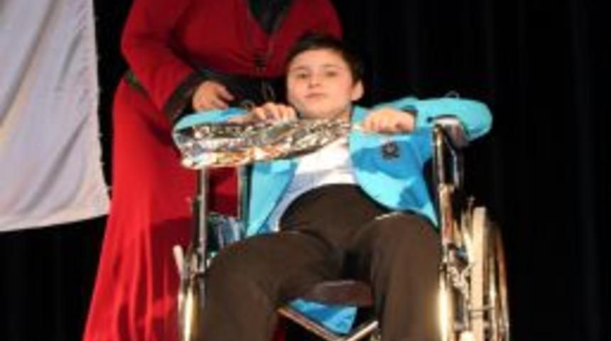 Engeli, Peygamber Sevgisine Engel Değil